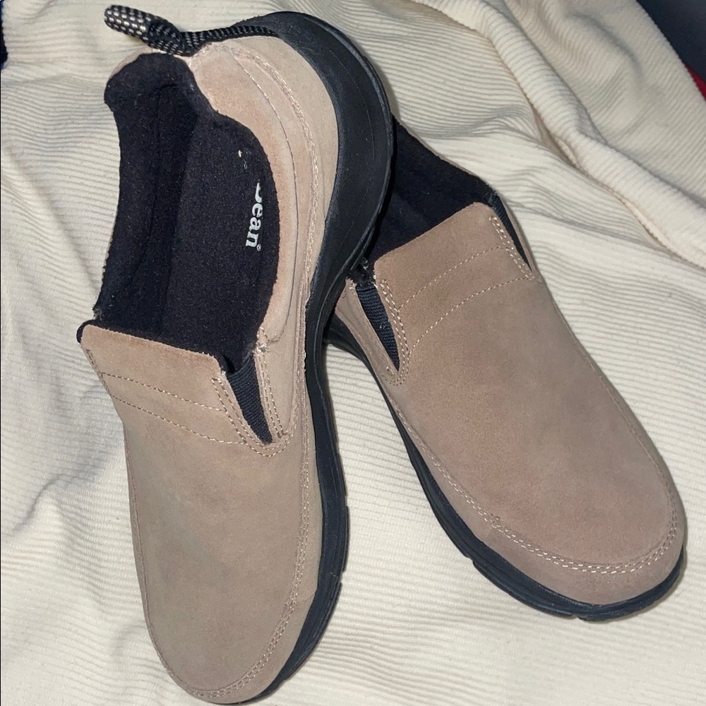 L.L. Bean Women's Brown Slip-On Loafers